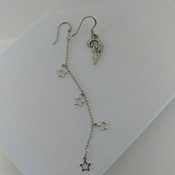 🛑SOLD Angel Wing Star Asymetrical Silver Earrings - Picture 4 of 8